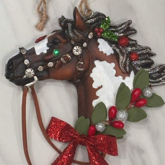 Holiday Horses: “Christmas Eve” design. Decorated Christmas horse ornamnent - Picture 10 of 16